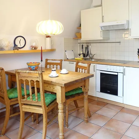 Warnemuende Am Alten Strom 23286 アパート